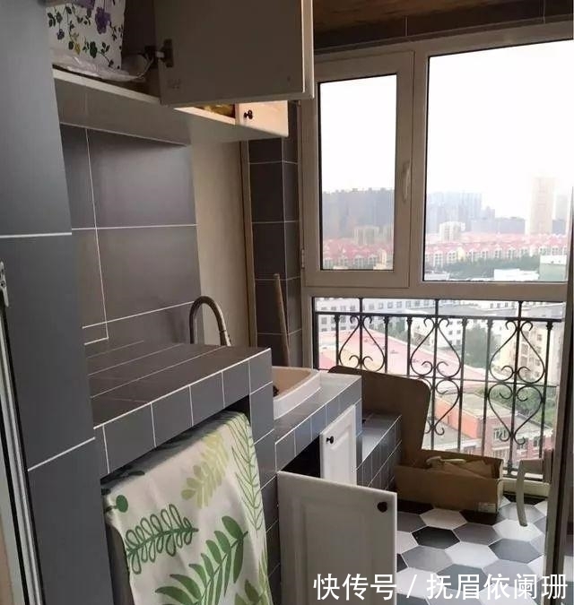 墙面|同事婚房, 头一次见阳台安装拖把池, 厨房地砖真的好漂亮