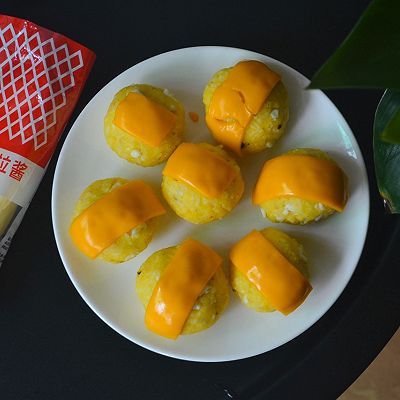 芝士土豆沙拉饭团