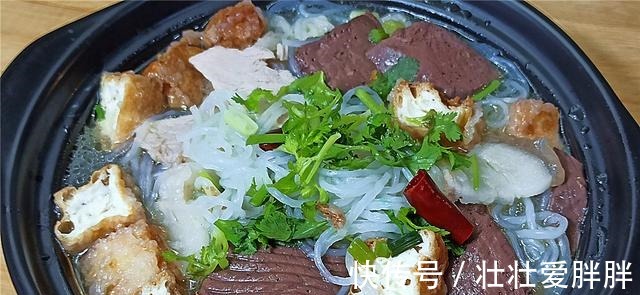 鸭血豆腐炖粉丝这样做，汤鲜味美，做了满满一大锅吃的非常爽！