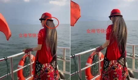 62岁杨丽萍乘船出海,胯上帆布袋比半个人大,头发浓密如瀑布  第3张