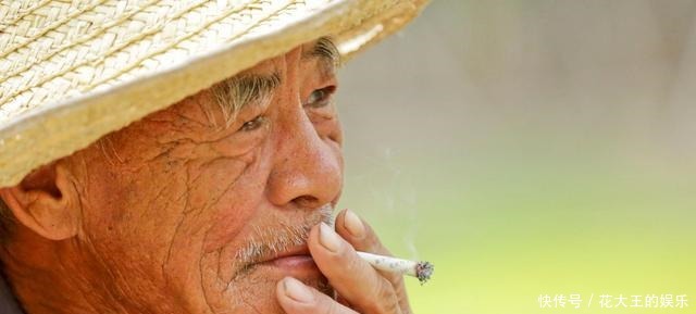 香烟燃烧|吸烟者,如果无法戒烟,请保持一净,护好二处,你能做到吗