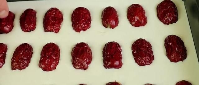 糯米粉这样做太好吃了，不用揉面，筷子一搅，连吃10天也不腻