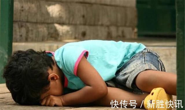 孩子|不许哭,憋回去!家长挂在嘴边的话,把多少孩子吼成了“胆小鬼”