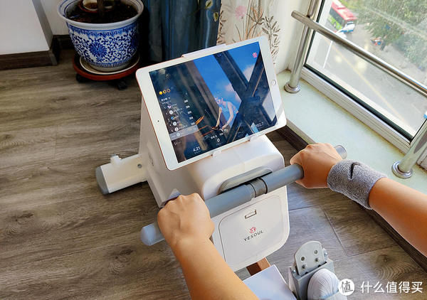 阻力|微客智品 篇二百一十二：居家健身、高效燃脂！有专业教练指导的野小兽R15水阻划船机体验