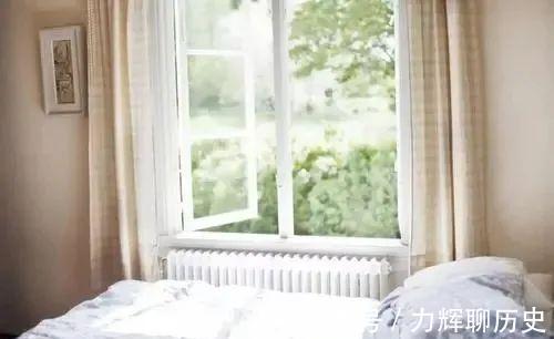 睡眠|睡前最养人5个习惯:泡脚仅排第二!第一出乎意料懂养生人都在做