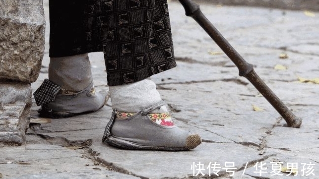 病态|病态的审美,你以为裹脚只有烂肉和脓血?远非如此