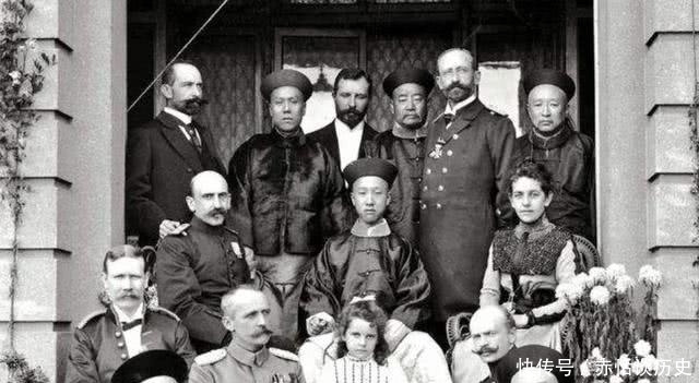 慈禧太后|慈禧归天后,袁世凯接到一道旨意,三天就白了头