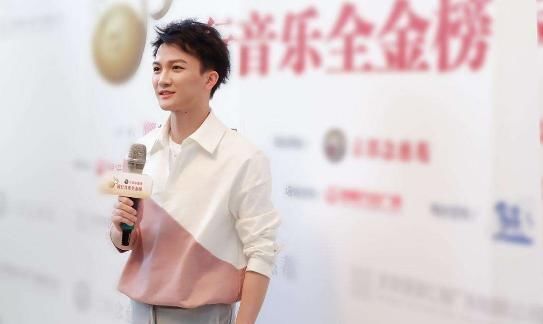 爱豆们对周深的一致期望冠军不重要,能进总决赛就已经赢了