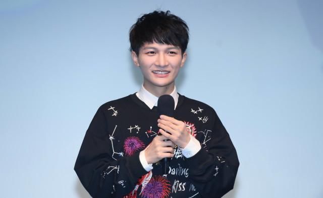 周慎 唱歌声乐技巧周深空降明日之子,现场教科书级别演唱,惊艳全场