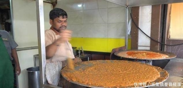 卖相|印度的“奇葩”小吃, 虽然卖相很差,但是很多人排长队买着吃