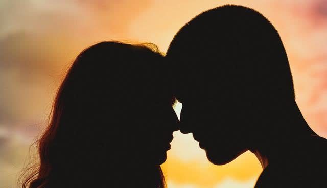 亲朋好友!聪明的人,不会在朋友圈炫耀