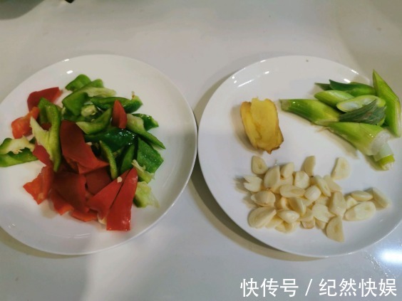 用最古老的方法,做出最美味的菜肴,东北特色,吃一次就能爱上它