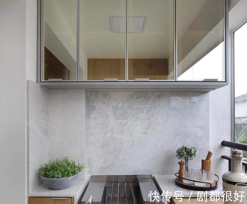 空间|你家再小,能比这间LOFT还小吗?这才是把空间开发到了极致