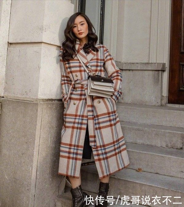 熟龄女人开春要“拒绝沉闷”，试试欧美风穿搭，高级感十足太惊艳