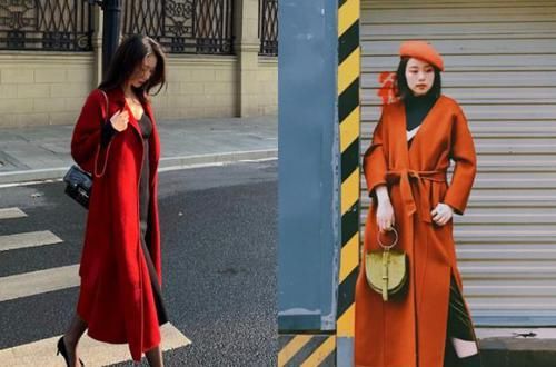 新年火了一种穿搭,叫“红大衣+裙子”,洋气显白,2021穿它准美