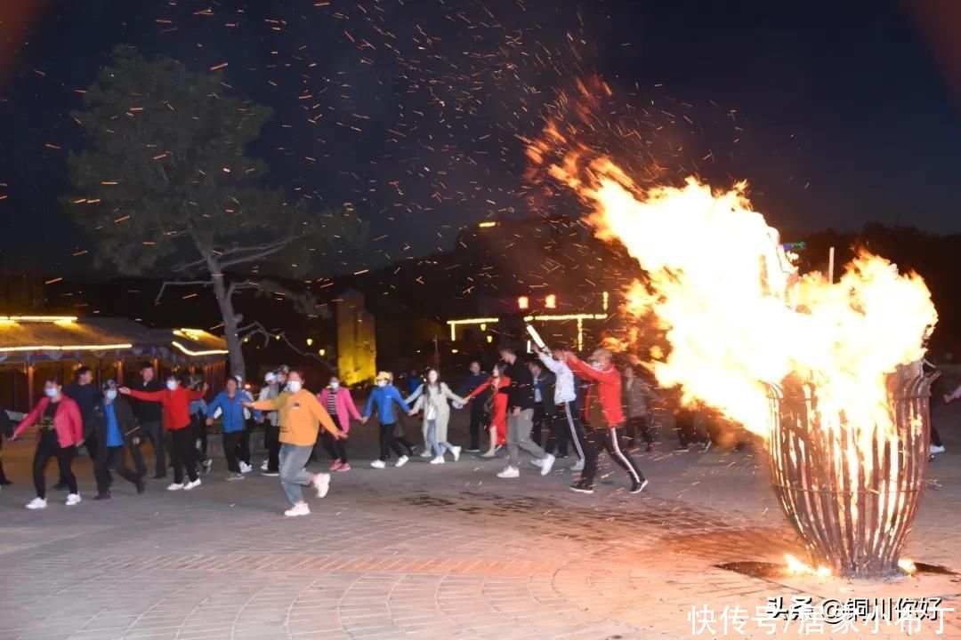 铜·热搜丨来铜川，一定要去金锁关石林