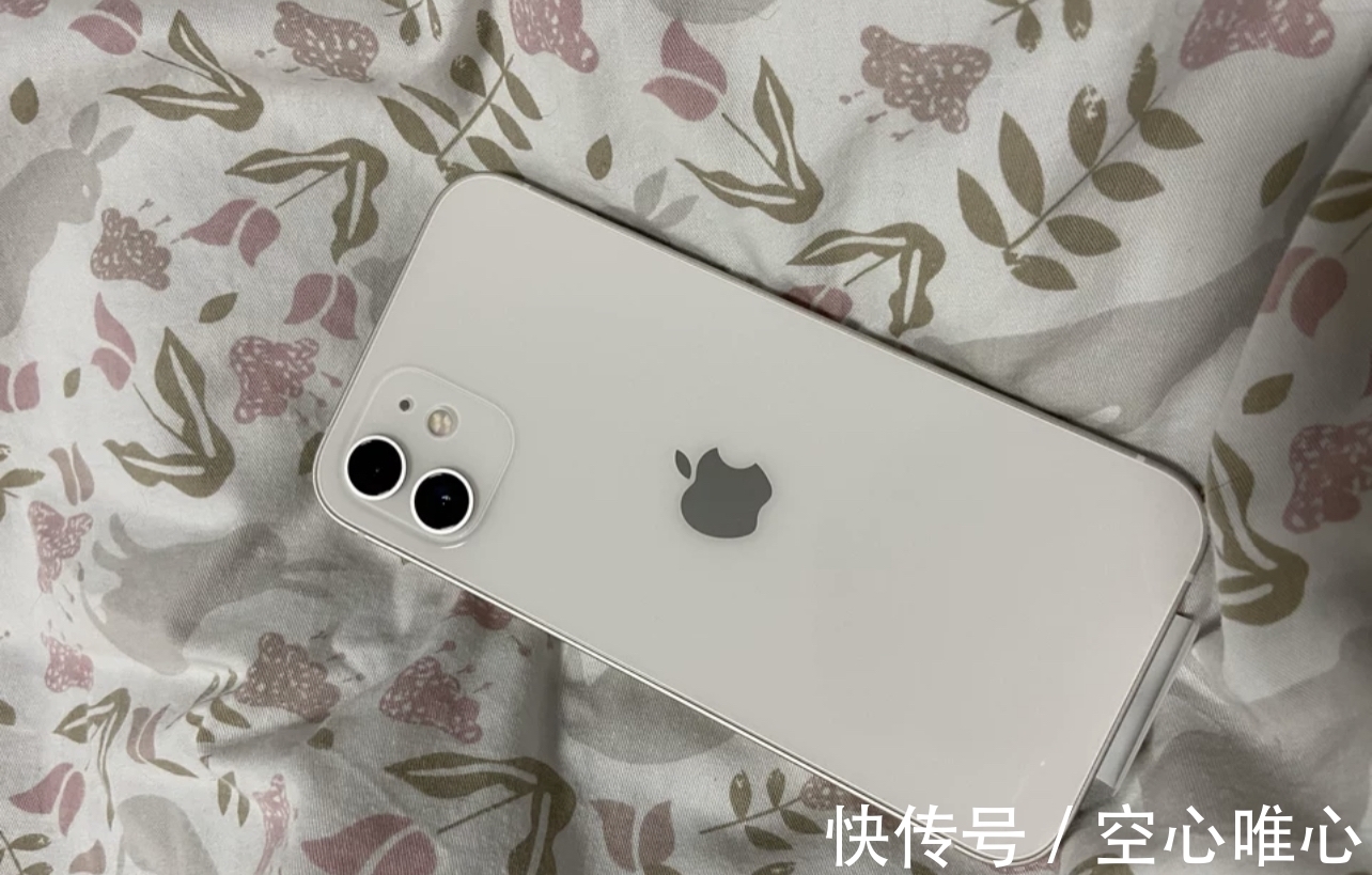 电池容量|重回4899元,轻薄机身+A14芯片+128GB,性能出色,一机流畅用三年