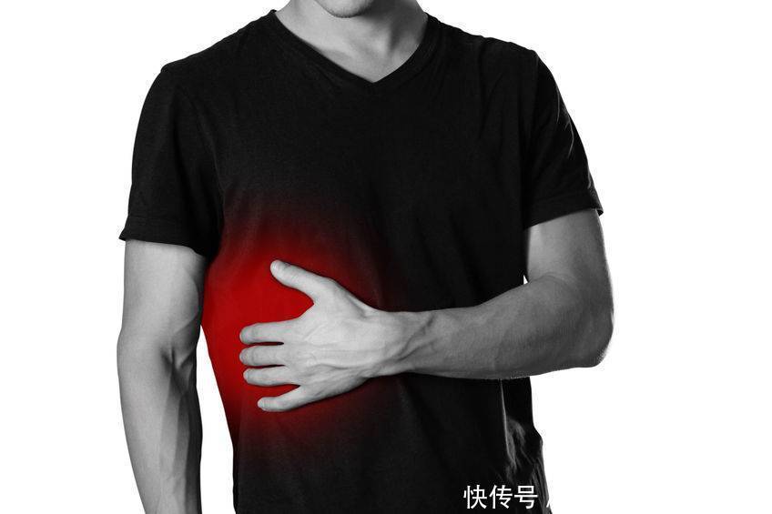 早起上厕所,尿液很黄,有异味,是身体得了哪