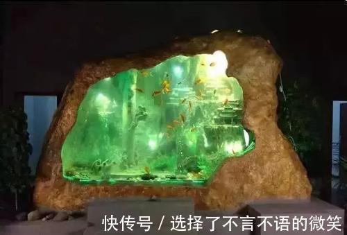 玉石@3.8吨玉石5年, 男子做了个鱼缸, 至今没一个专家敢估算