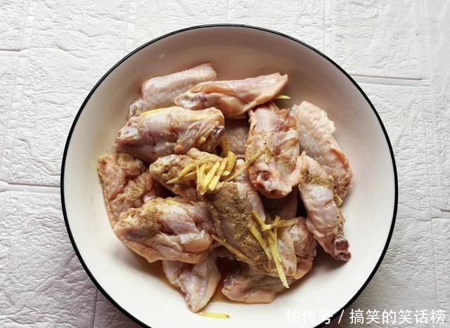 孩子最爱的菜,一周吃3回都嫌不够,简单一焖,香到连汁也不放过