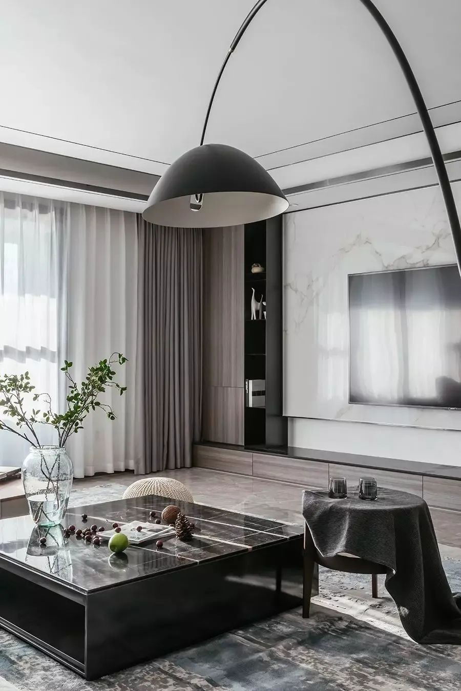 空间|262㎡现代简约大平层，简洁纯粹的空间，生活从容自然