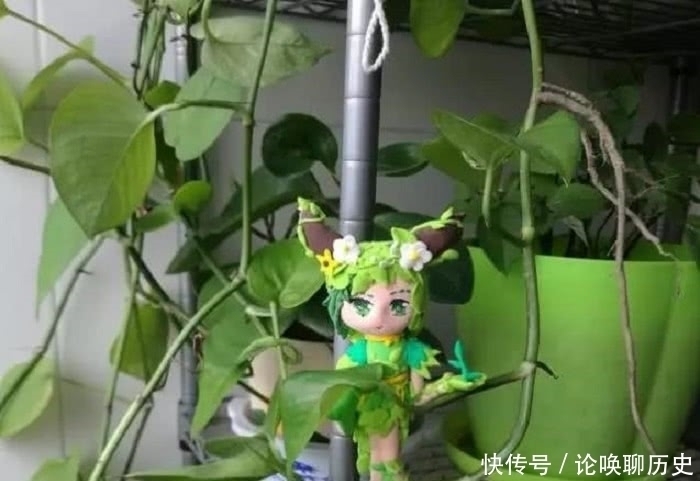 作业|初音未来手办难做?小学生徒手捏制,网友:赶紧回家写作业!