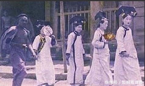 被迫|诡异的一幅画作,3位买家先后被迫退货,如今已成世界禁画