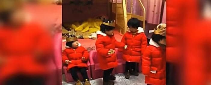 小宝宝|自从有了四胞胎小棉袄,每次过生日爸爸都是一样的,瞧完不许乐