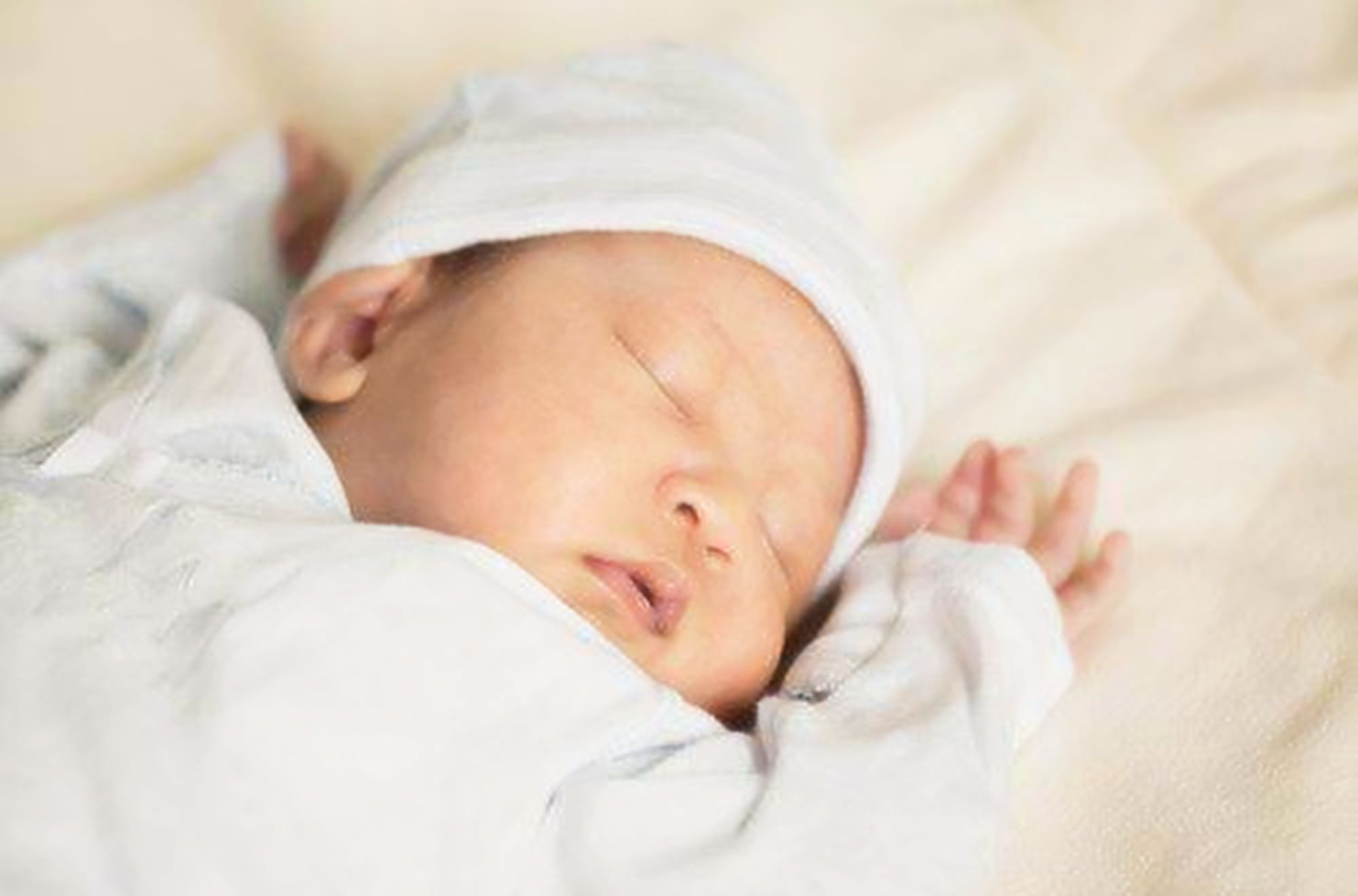 结局|一岁就开始枕枕头的宝宝长大后怎样了三种结局,都该看看