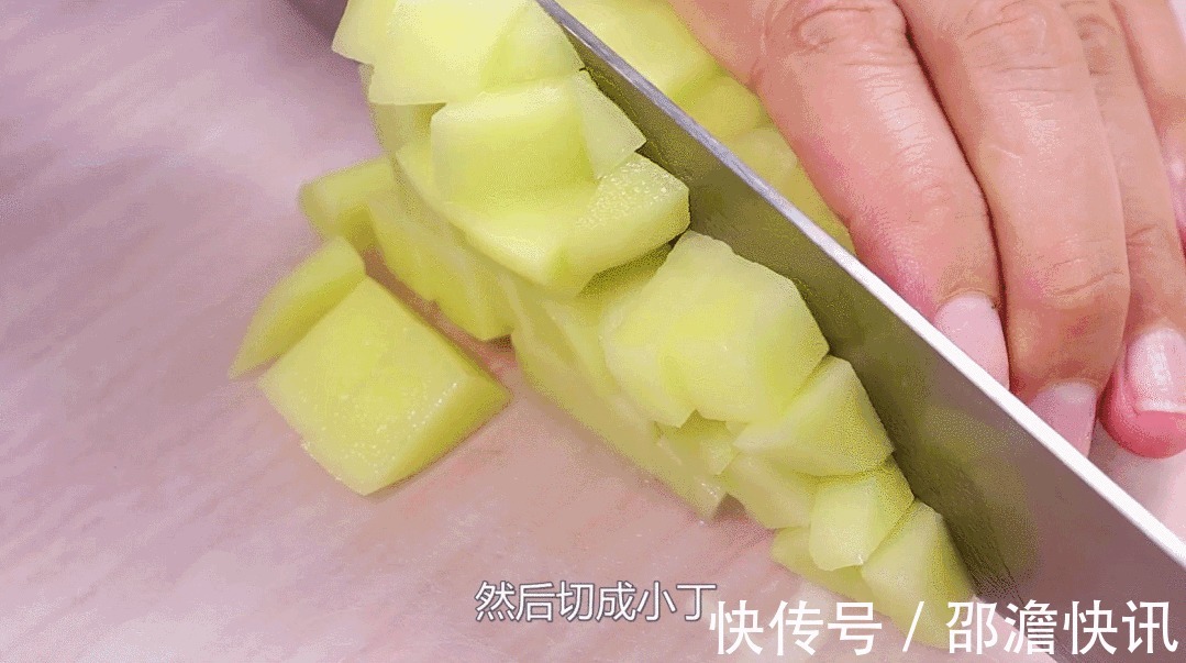 宝宝|宝宝爱吃的面条做法，孩子抢着吃长高个，出锅秒光，11月辅食首选