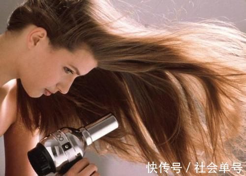 吹风机|洗完头总感觉，头发一把一把地掉，其中的原因究竟是什么？