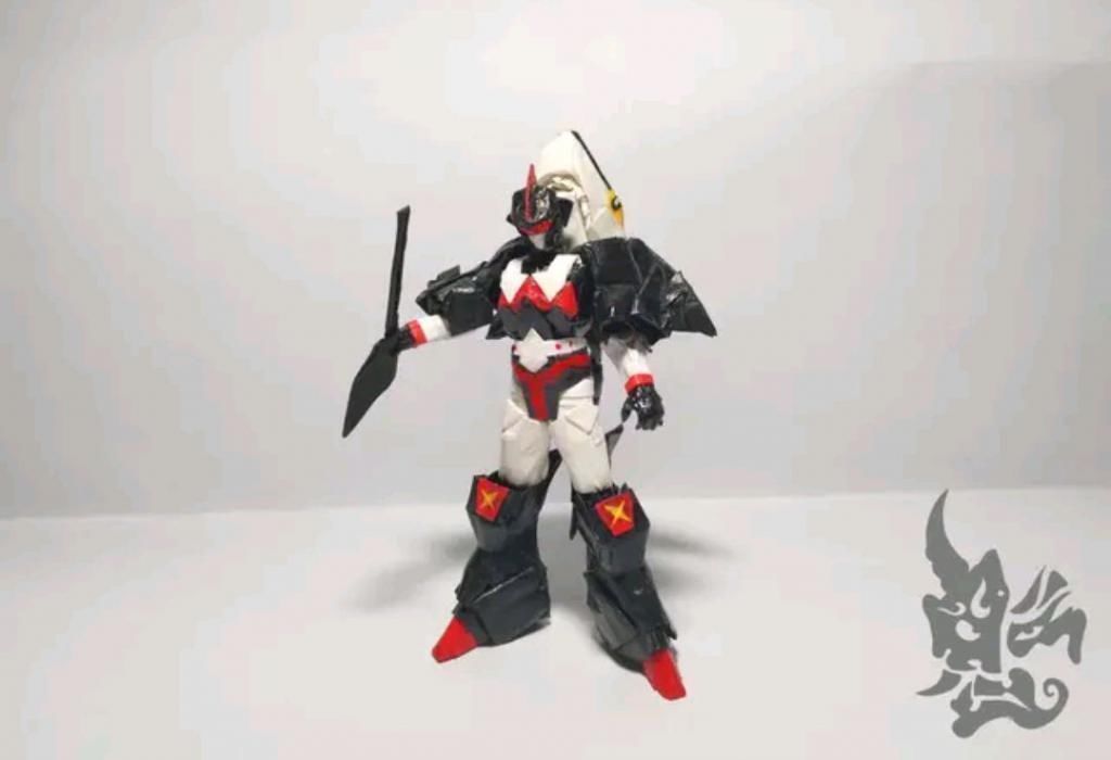 小右|手办是用啥做的网友用纸做手办,造型精美表情清晰,这是真大神