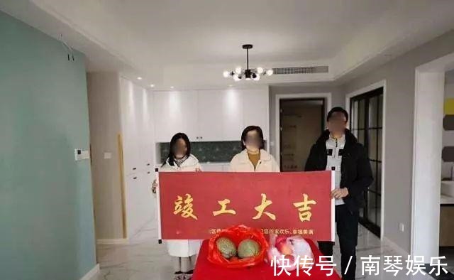 浴室柜|花了12万请表妹装修,完工后还没家具就很漂亮,邻居都羡慕,晒晒