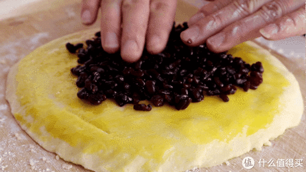 完美复刻星巴克“红豆司康”，奶香浓郁，酥脆可口，下午茶首选