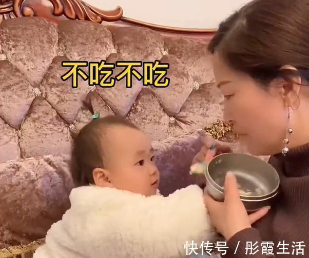食物|外孙女不好好吃饭,外婆想到这个方法获高赞,网友:这招超好用!