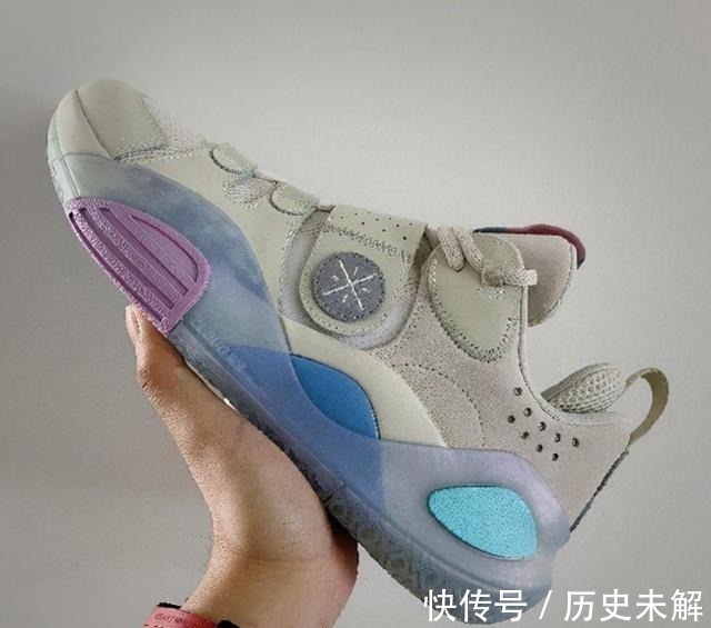 鞋款 阿迪签名鞋首发“棉花糖”配色,耐克阿迪也开始抄袭国产品牌了!