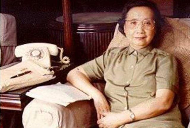 百岁女中医一生不用补品,思维敏捷,全靠喝此汤,降三高更是一绝