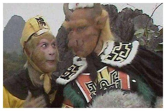 老牛|牛魔王何德何能，能让避水金晶兽死心塌地跟着他？看老牛有啥宝贝