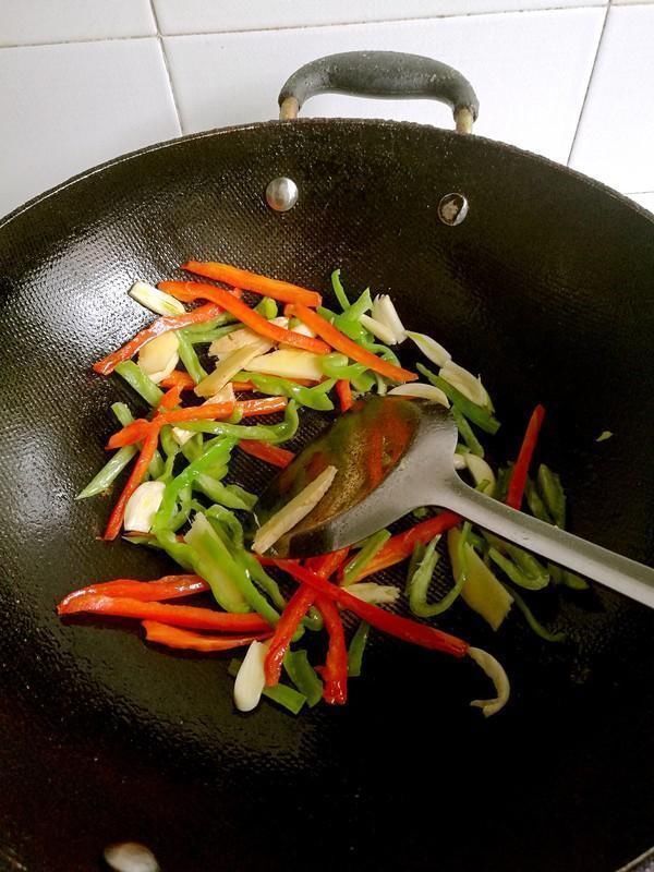  它是被“误解”最多的鱼，比鲤鱼营养，浑身是宝，7元1斤无人问