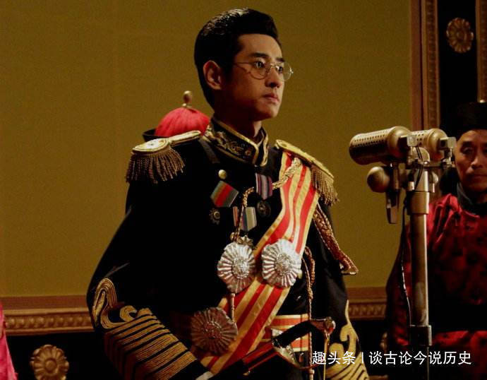 清朝|清朝有十二位皇帝,为何牌位只有十个一个不被承认,一个丢了