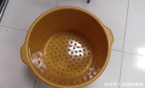 85岁老人身体年轻如45岁,秘诀就是不失眠睡得香,只因常吃这1素