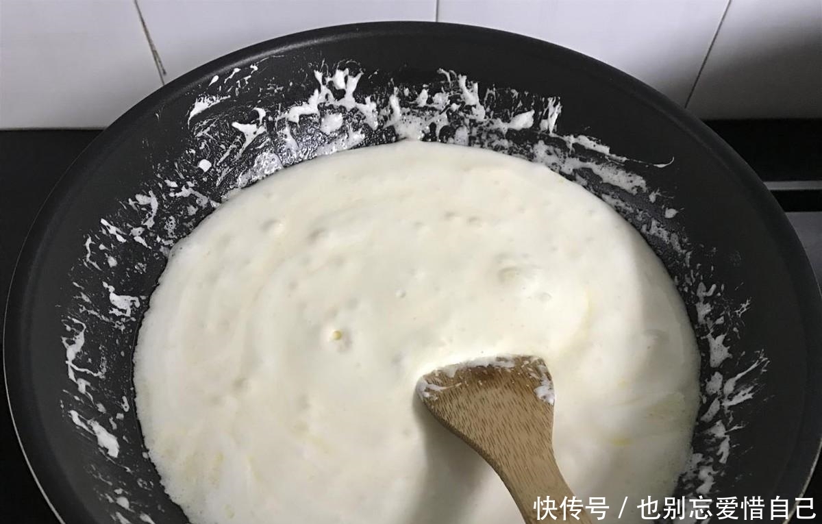 儿子爱吃牛轧糖不用花钱买,自己在家就能做,简单好做无添加