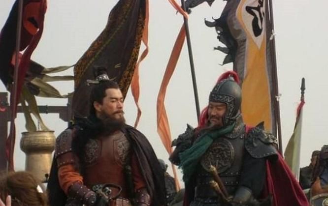 晁盖出征凶多吉少,除宋江吴用外还有4好汉看出,为何默不作声?