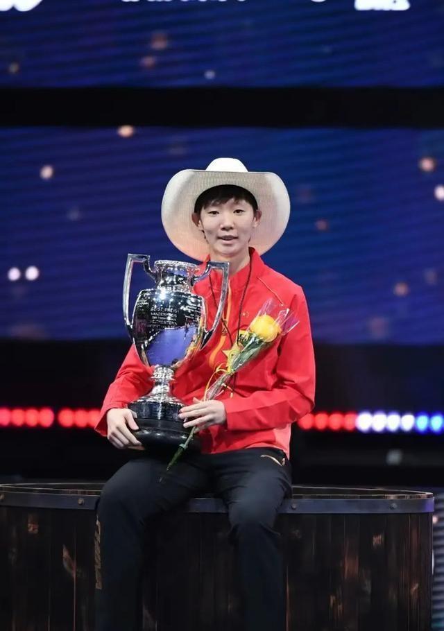 陈梦|再见陈梦,孙颖莎让人心疼,樊振东、王曼昱登杂志,新晋一哥一姐