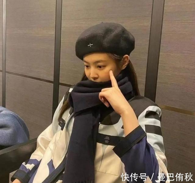 女生|“头包脸”的女生有多好看?不管是戴帽子还是眼镜,都洋气显脸小