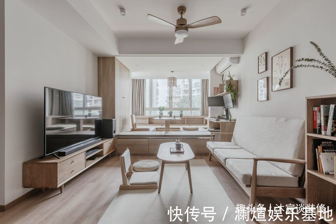 烘干机|她家连阳台都不要,直接与客厅打通,实用性大大增加,住着很舒适