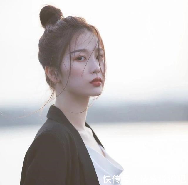 刘海 女人不论是美是丑,这4款土味发型最好别碰!否则显老还没气质!