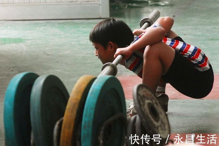 生长曲线|孩子个子矮是“发育晚”还是“发育迟缓”?生长曲线会说话