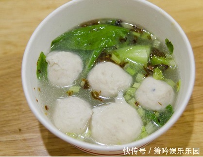 营养|夏天喝这汤,营养又开胃,几种食材一起煮,一会儿就完成