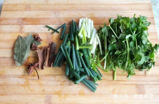 万万不可|炸辣椒油时,万万不可直接浇热油,多加1步,辣油香辣红亮特解馋